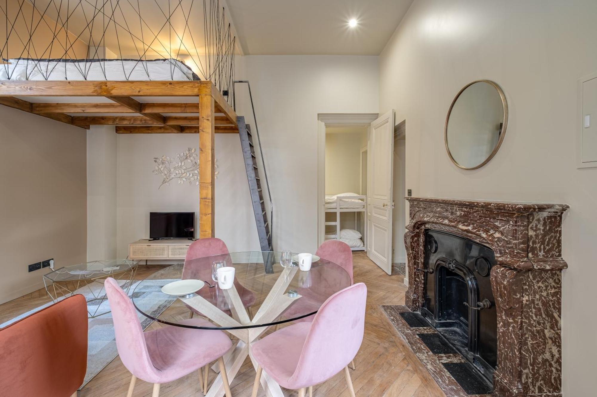 Le Poudre Cours Fauriel Magnifique Appartement